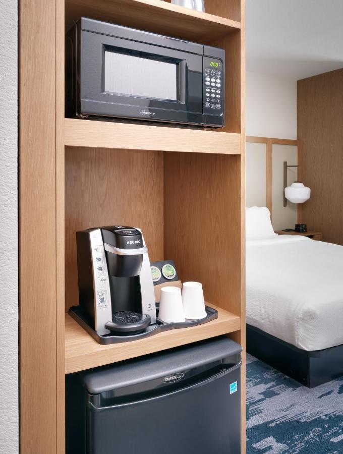 Fairfield By Marriott & Houston League 3*